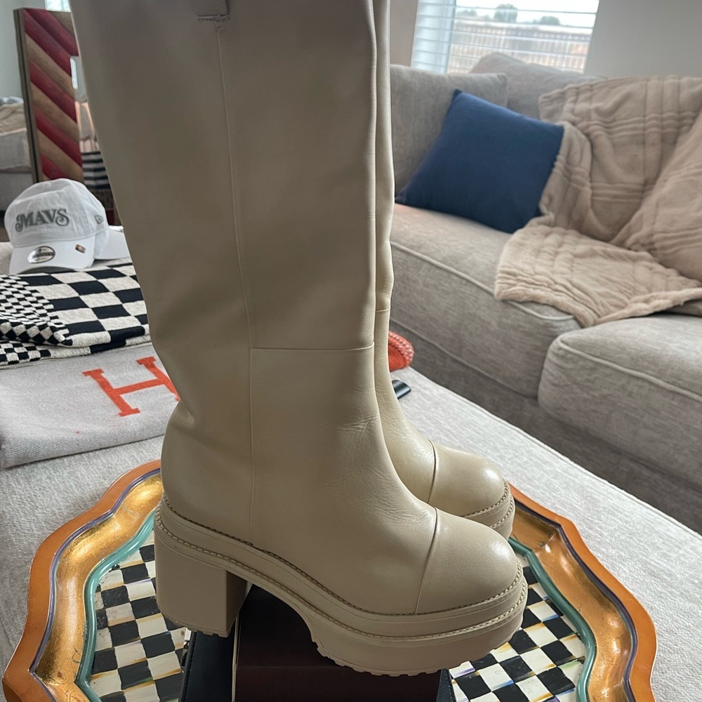 Cult Gia size 8.5 Hana Moto boots. - Picture 6 of 8